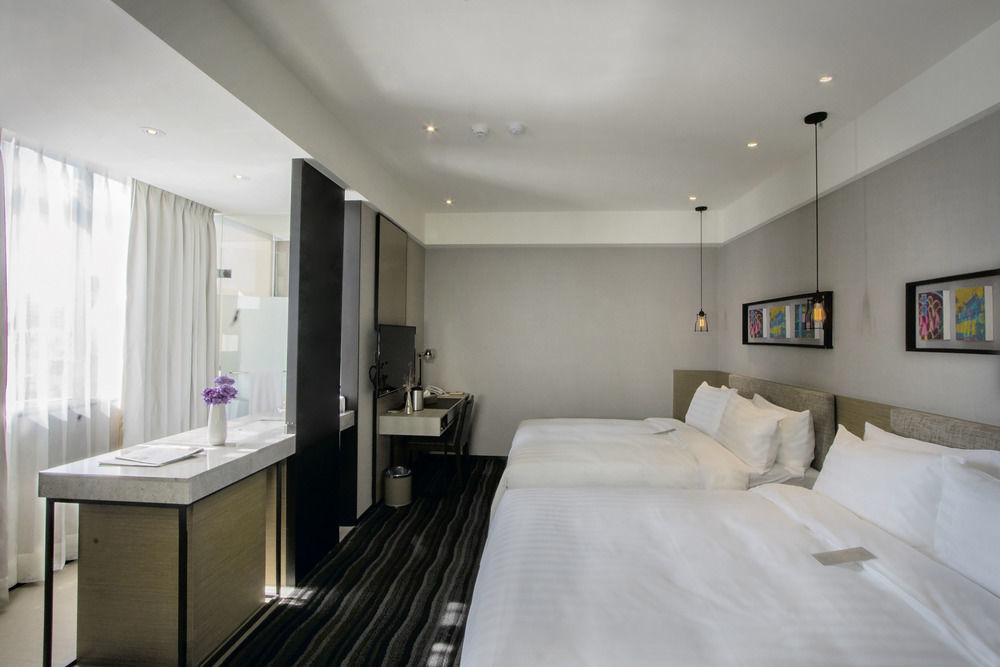 Changyu Hotel Tainan Extérieur photo