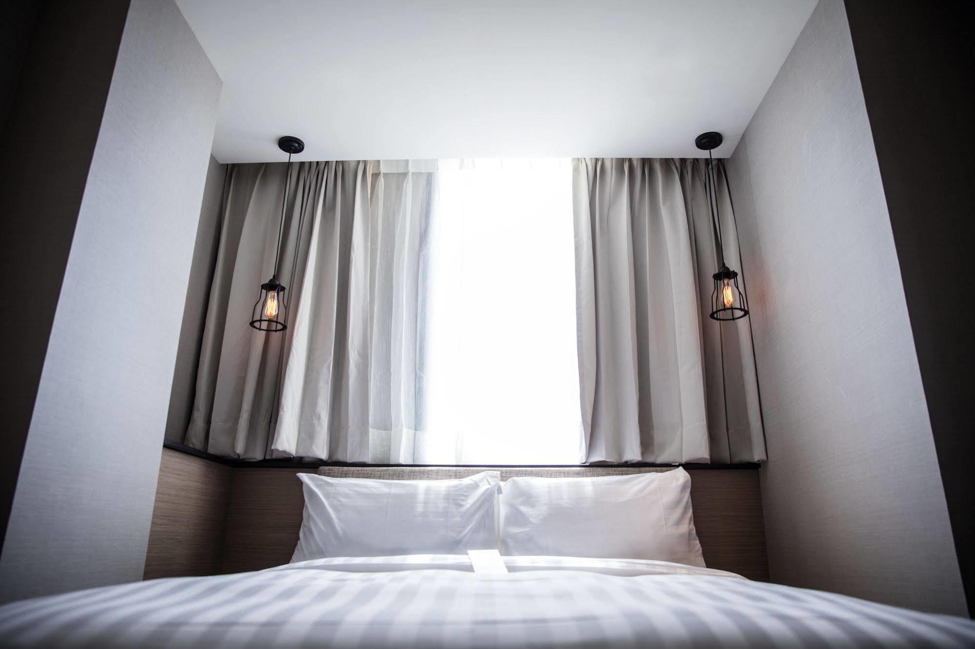 Changyu Hotel Tainan Extérieur photo